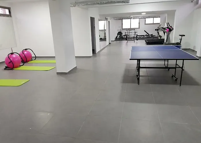 Greenland Premium Residance 酒店 3*